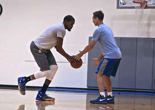 他還引入科 他還引入科