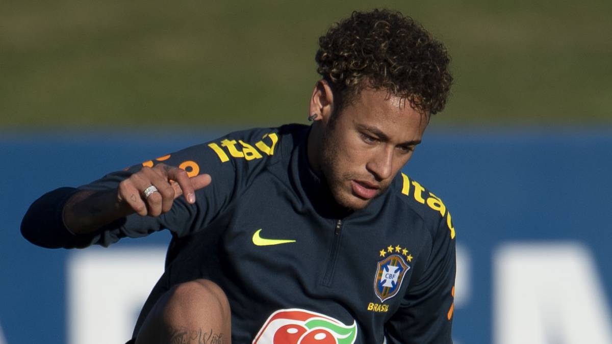 不想再特意 不想再特意