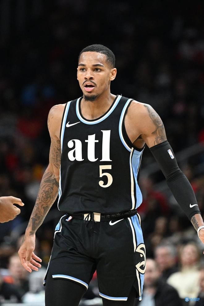 裁判及时暂 裁判及时暂