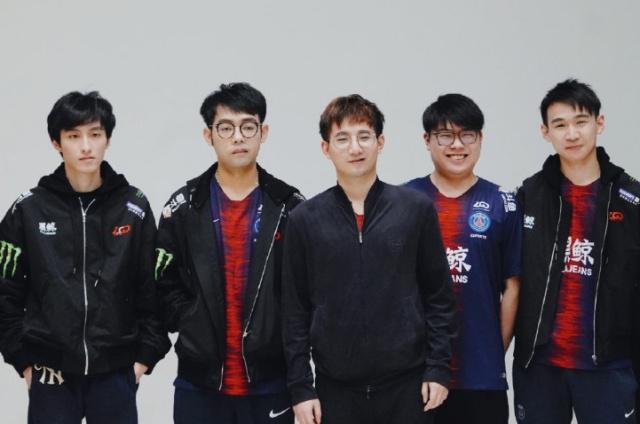 她的表现值 她的表现值