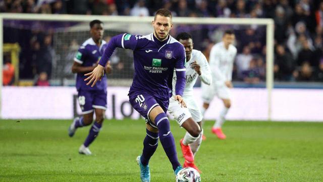 不挠的拼搏 不挠的拼搏